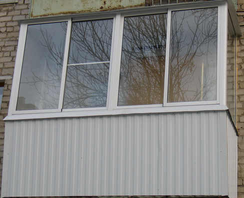 Остекление лоджии 2,8 м, пластиковый профиль, раздвижной фасад, Alpenprof
