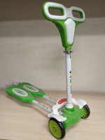 Детский самокат Scooter трёхколесный, регулировка по высоте цвет зелёный