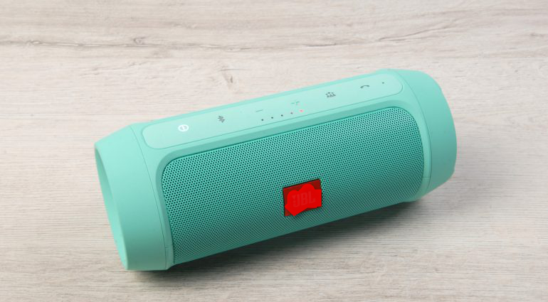 Wi fi колонки. Колонка JBL charge 2+ бирюзовая. JBL колонка charge 2 бирюзовая. JBL charge 2 бирюзовая. JBL charge 2 голубая.