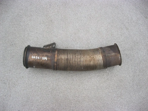 Выпускная труба глушителя с кронштейном для крепления SCANIA
